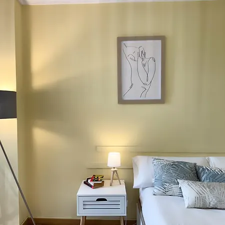 Apartamento Centro Con Terracita Rua Cuba ツ Rias Baixas *