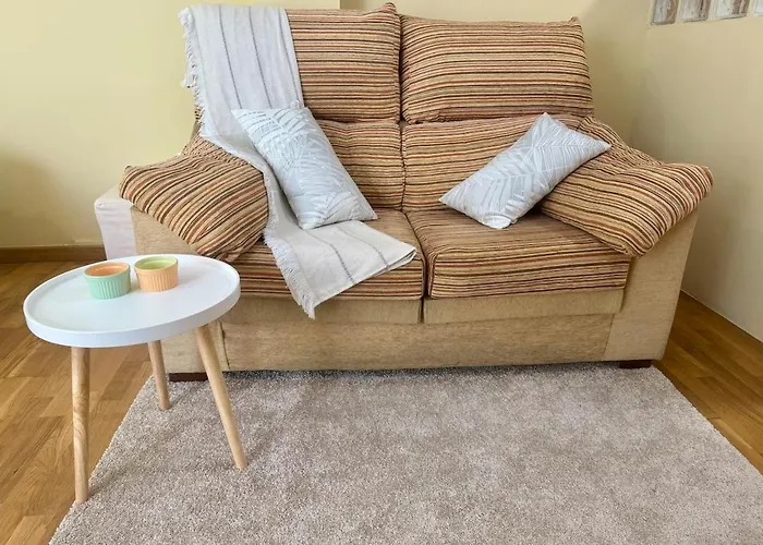 Apt Centro con Terracita Rua Cuba ツ Rias Baixas Rentals Vigo