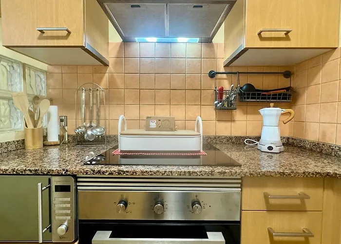 Apt Centro con Terracita Rua Cuba ツ Rias Baixas Rentals