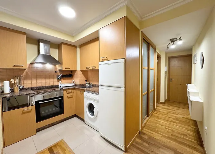 Centro Con Terracita Rua Cuba ツ Rias Baixas Vigo