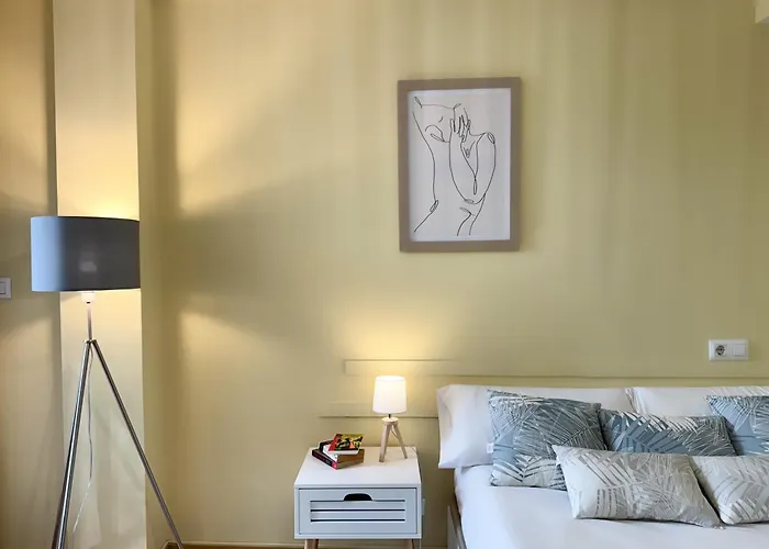 Apartamento Centro Con Terracita Rua Cuba ツ Rias Baixas *