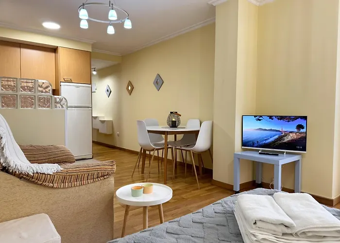 Apartamento Centro Con Terracita Rua Cuba ツ Rias Baixas